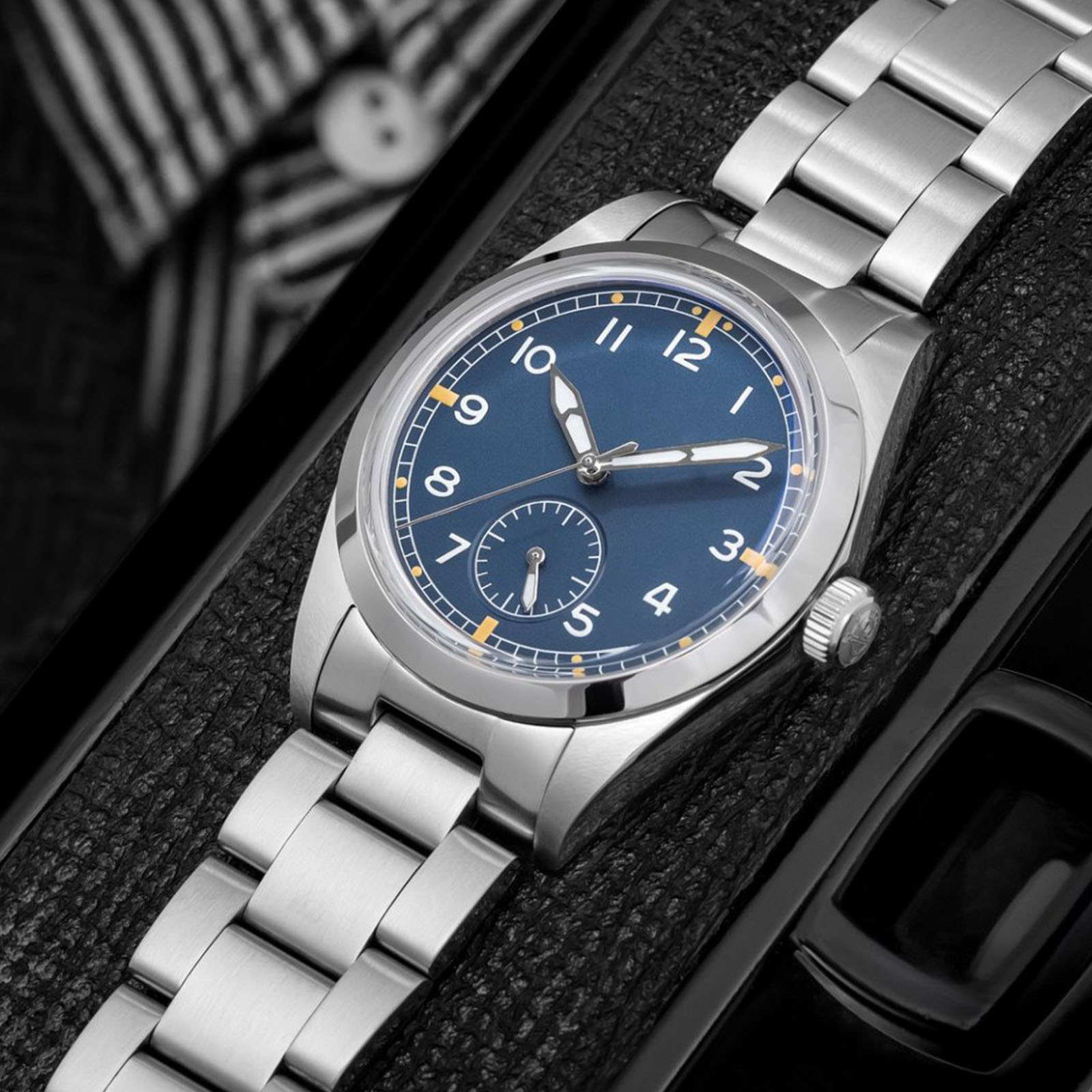ADDIESDIVE Japan VH60 Stainles - Luxury Watch It 评论和价格