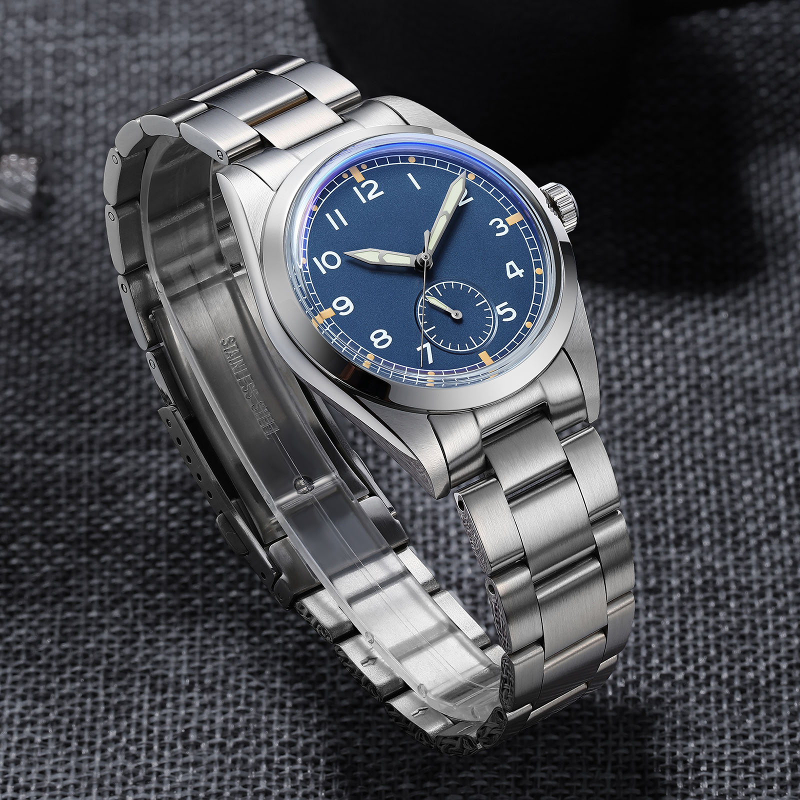 ADDIESDIVE Japan VH60 Stainles - Luxury Watch It 评论和价格