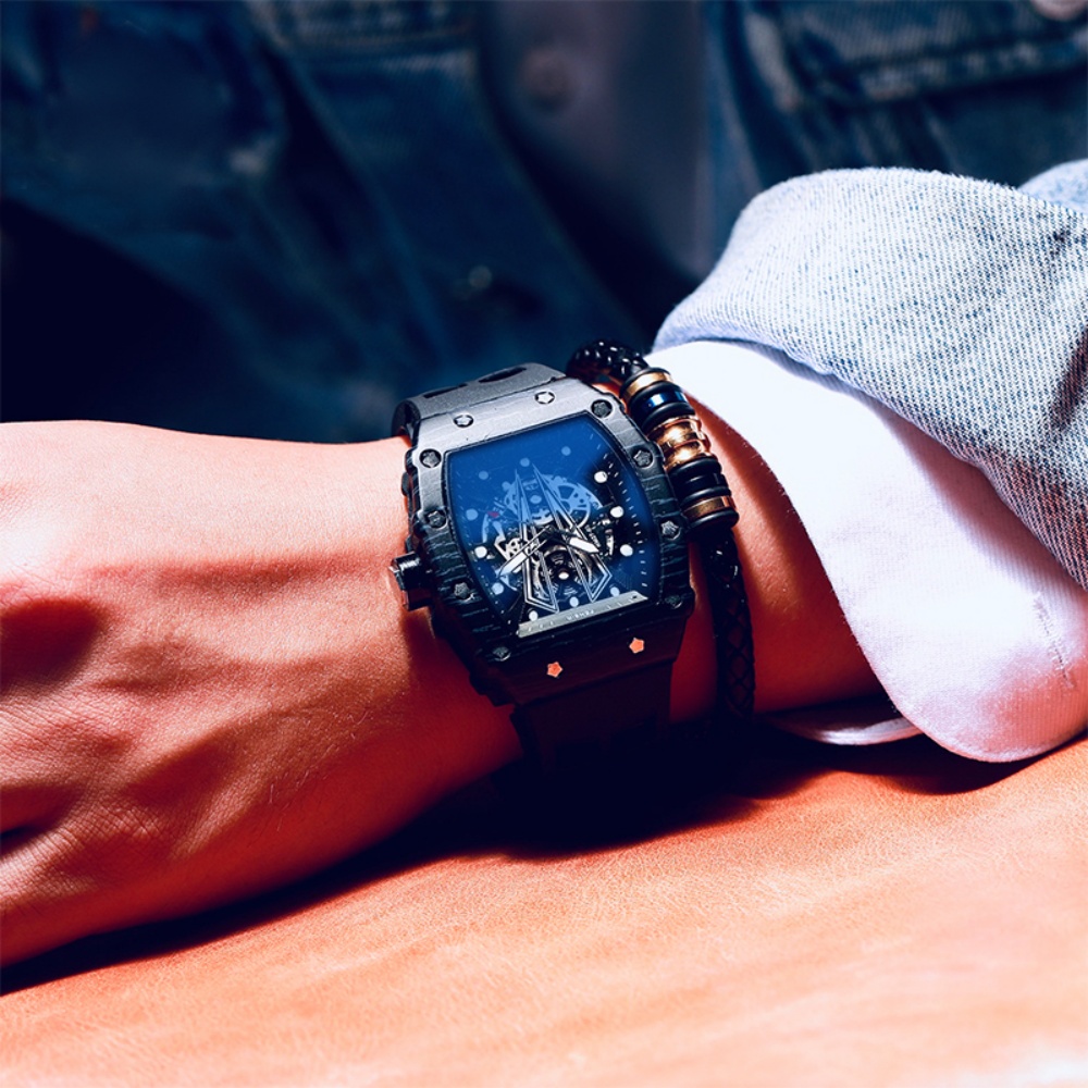 Highly Popular Functional Men' - Luxury Watch It 评论和价格