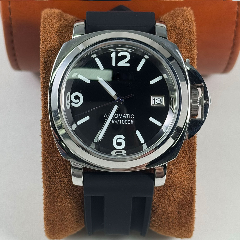 40MM Men's China NH35 Movement - Luxury Watch Case 评论和价格