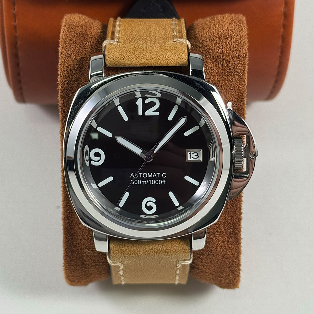 40MM Men's China NH35 Movement - Luxury Watch Case 评论和价格