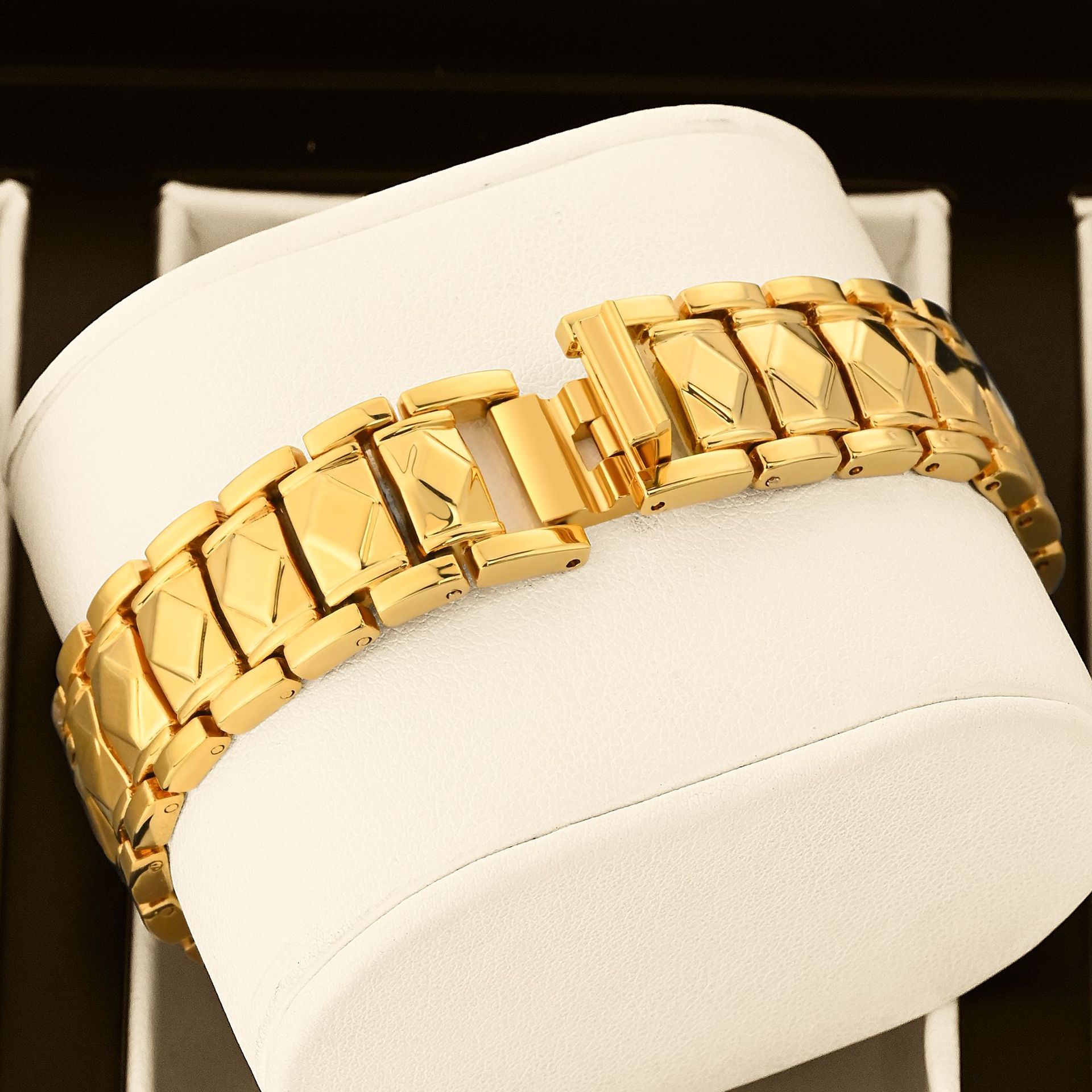 Yalalusi Luxury Gold Diamond O - Luxury Watch Trading 评论和价格